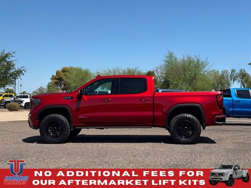 Used 2024 GMC Sierra 1500 AT4 w/ Technology Package AWD/4WD image 11