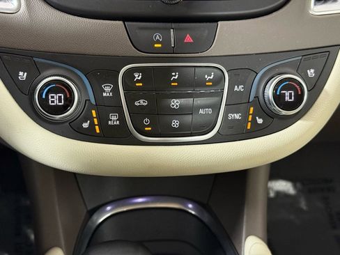 Used 2024 Chevrolet Malibu LT image 16