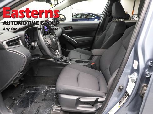 Used 2024 Toyota Corolla Cross LE image 14