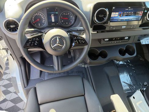 New 2026 Mercedes-Benz Sprinter 3500 image 32