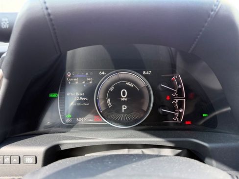 Used 2021 Lexus ES 300h w/ Accessory Package FWD image 10