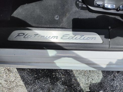 Used 2013 Porsche Panamera image 39