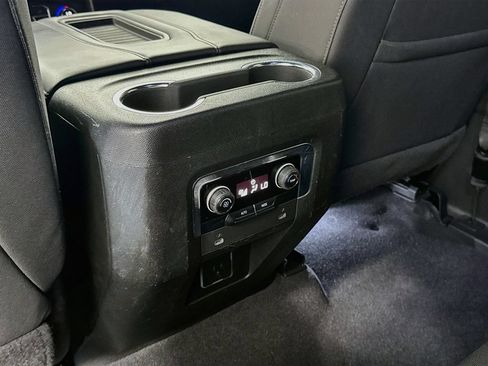 Used 2022 Chevrolet Tahoe LS RWD image 25