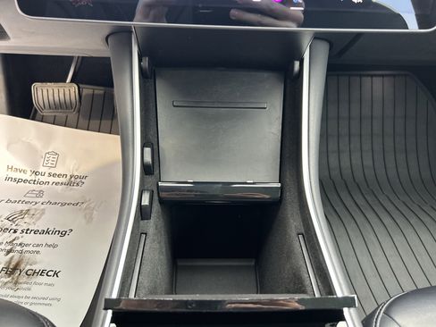Used 2018 Tesla Model 3 Long Range image 25