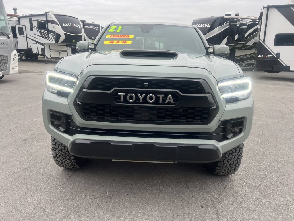 Used 2021 Toyota Tacoma TRD Pro AWD/4WD image 6