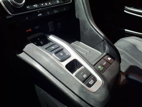 Used 2023 Honda Accord Touring image 15