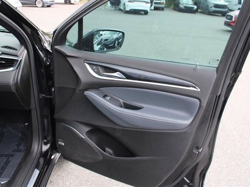 Used 2022 Buick Enclave Premium w/ Experience Buick Package image 11