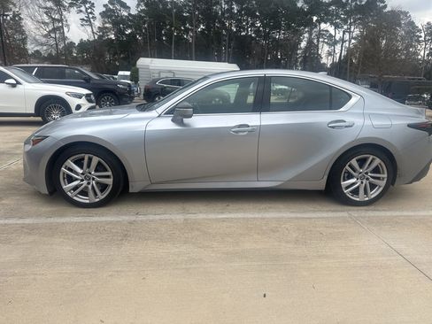 Used 2023 Lexus IS 300 w/ Comfort Package image 7