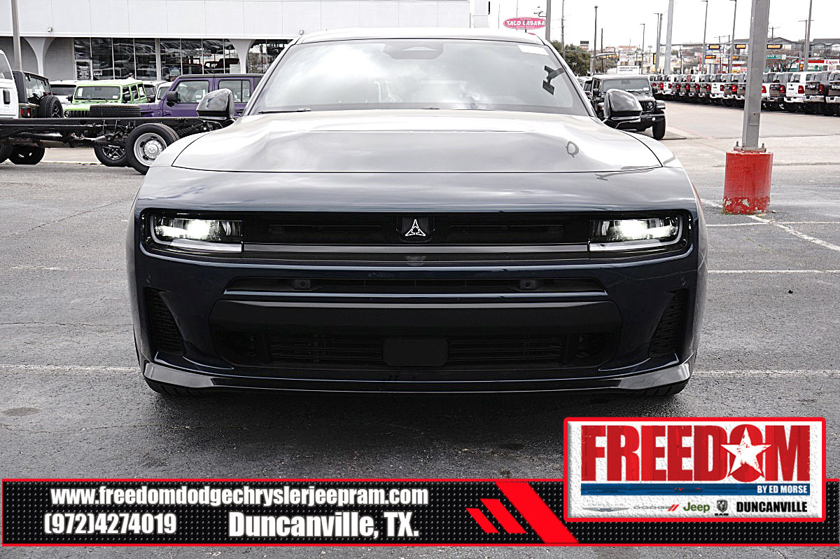 New 2026 Dodge Charger Scat Pack w/ Blacktop Package AWD/4WD image 7