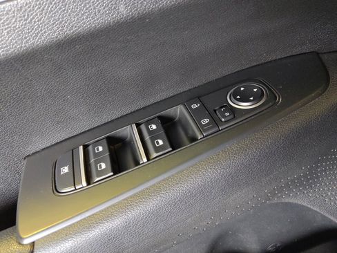 Used 2022 Kia Forte LXS image 27