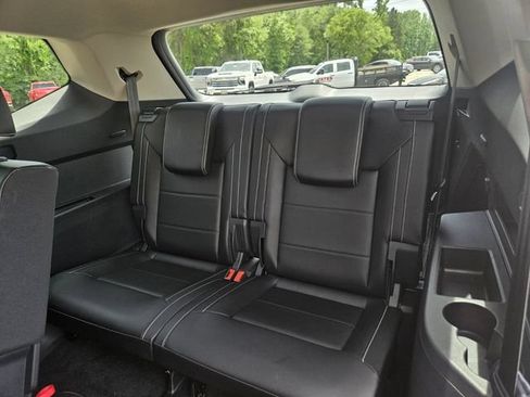 Used 2023 Volkswagen Atlas SEL AWD/4WD image 40
