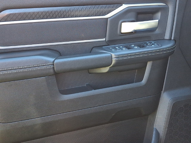 Used 2025 RAM 2500 Big Horn AWD/4WD image 23