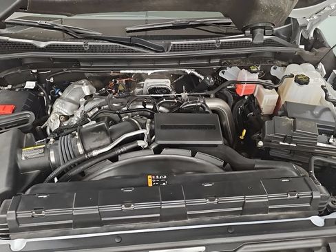 Used 2025 GMC Sierra 2500 AT4 AWD/4WD image 17