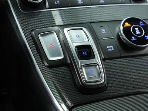 Used 2023 Hyundai Santa Fe SE image 21