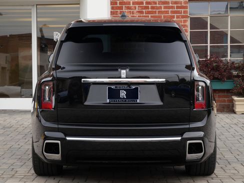 Certified 2025 Rolls-Royce Cullinan image 23