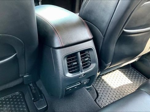 Used 2020 Jeep Cherokee Trailhawk w/ Cold Weather Group AWD/4WD image 10