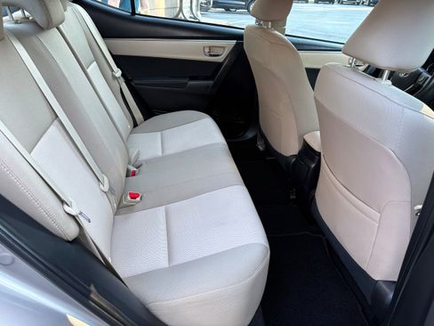 Used 2014 Toyota Corolla LE FWD image 18