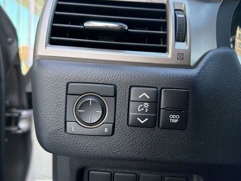 Used 2020 Lexus GX 460 Premium w/ Premium Package image 44