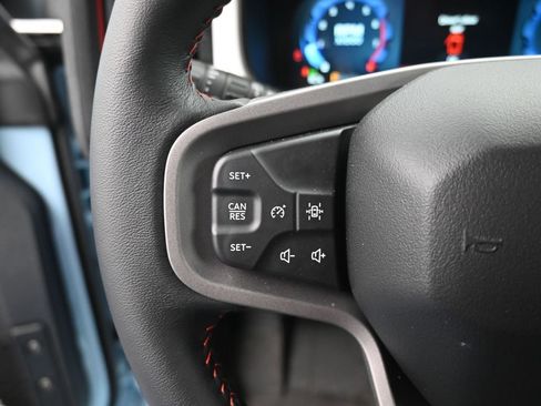 Certified 2025 Ford Bronco Heritage Edition image 28