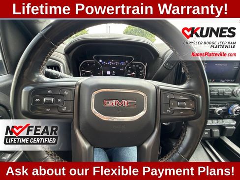 Used 2023 GMC Sierra 3500 AT4 w/ AT4 Preferred Package AWD/4WD image 17