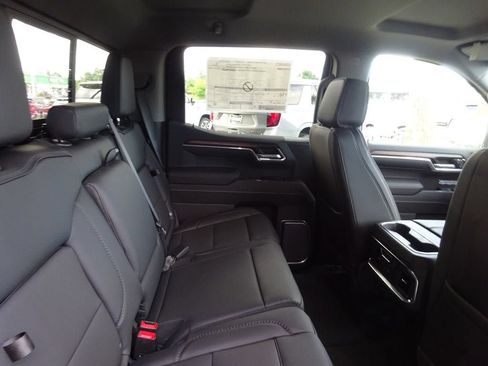 New 2026 GMC Sierra 1500 Elevation AWD/4WD image 23
