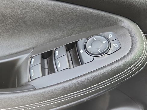 Certified 2023 Buick Encore GX Select w/ Sport Touring Package image 20