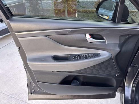 Used 2022 Hyundai Santa Fe SEL FWD image 19
