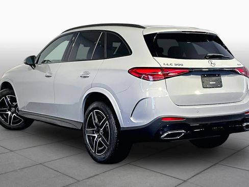 New 2026 Mercedes-Benz GLC 300 4MATIC image 3