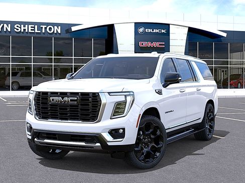 New 2026 GMC Yukon XL Denali w/ Denali Reserve Package AWD/4WD image 6