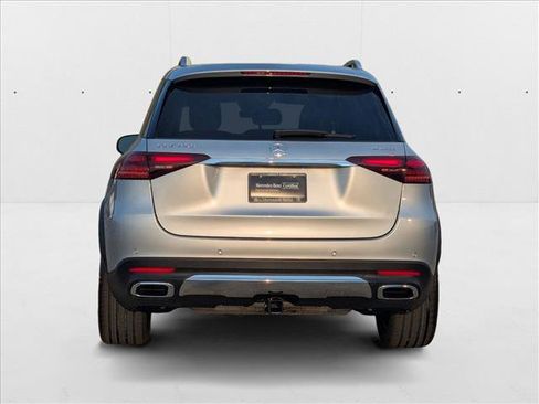 Certified 2025 Mercedes-Benz GLE 450 4MATIC image 6