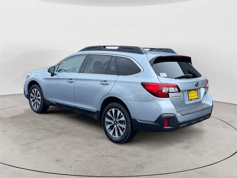 Used 2019 Subaru Outback 2.5i Limited image 5