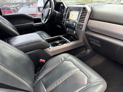 Used 2017 Ford F350 Platinum w/ Platinum Ultimate Package image 14