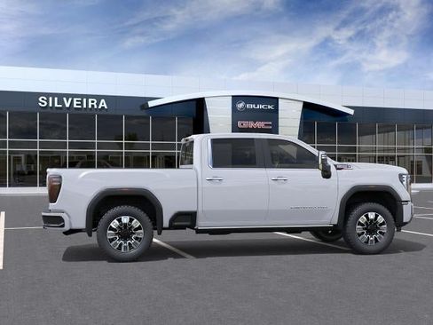 New 2026 GMC Sierra 2500 Denali w/ Denali Reserve Package AWD/4WD image 5