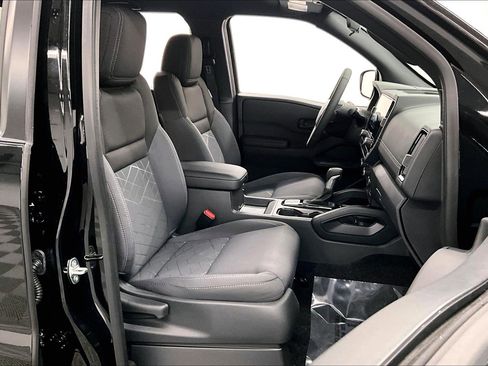 New 2026 Nissan Frontier SV w/ SV Convenience Package AWD/4WD image 36