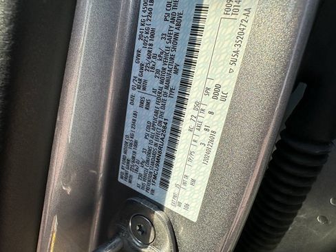 Used 2024 Ford Escape ST-Line AWD/4WD image 9