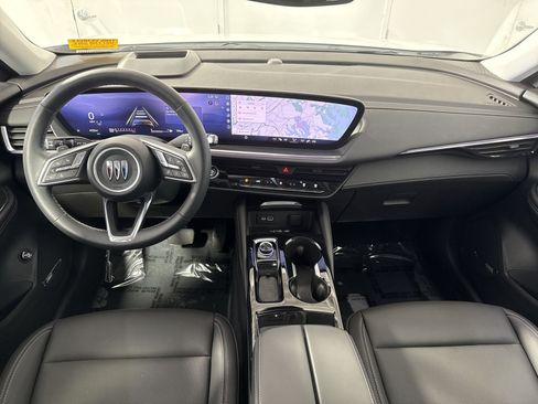 Used 2025 Buick Envision Preferred AWD/4WD image 24