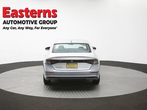 Used 2024 Honda Accord EX image 33