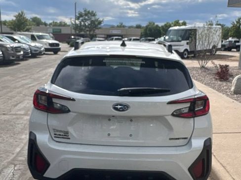 Used 2026 Subaru Crosstrek 2.5i Premium AWD/4WD image 6