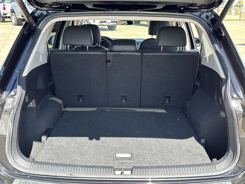 Used 2024 Volkswagen Tiguan Wolfsburg Edition image 26