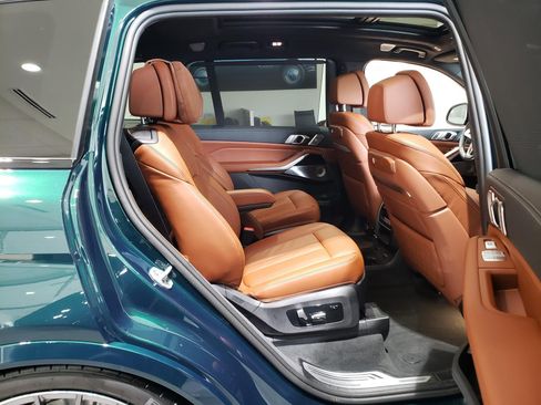 New 2026 BMW ALPINA XB7 AWD/4WD image 14