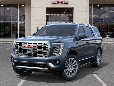 New 2026 GMC Yukon Denali w/ Denali Reserve Package AWD/4WD image 6