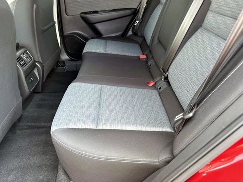 Used 2023 Nissan Rogue SV FWD image 13