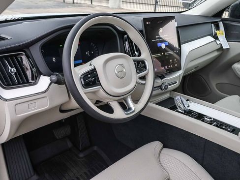 New 2026 Volvo XC60 B5 Ultra w/ Protection Package Premier image 27