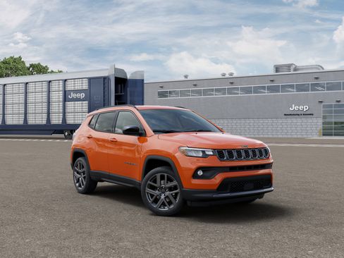 New 2026 Jeep Compass Latitude AWD/4WD image 24