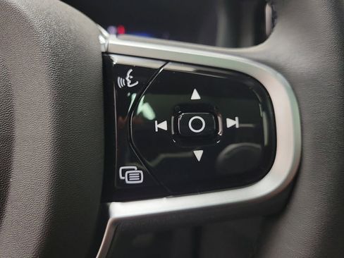 New 2026 Volvo XC60 B5 Ultra w/ Protection Package Premier image 25