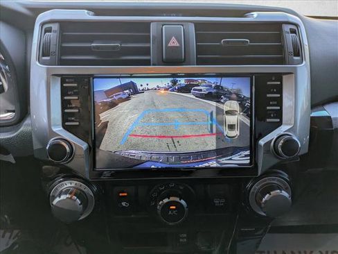 Used 2018 Toyota 4Runner TRD Off-Road image 15