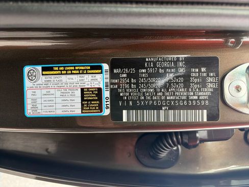 Used 2025 Kia Telluride S AWD/4WD image 31