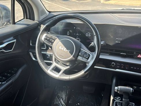 Used 2023 Kia Sportage EX FWD image 18