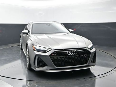 Used 2023 Audi RS 6 w/ Executive Package AWD/4WD image 5