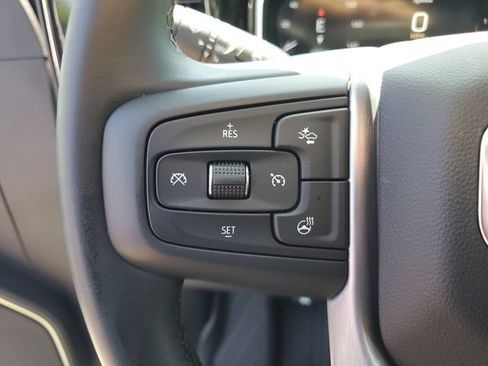 Used 2026 GMC Sierra 2500 SLT AWD/4WD image 11